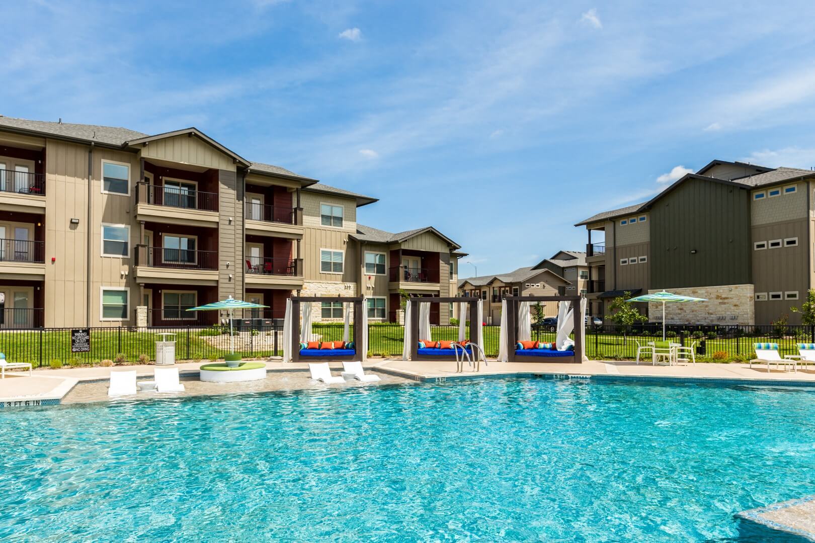 Legacy Creekside Apartments